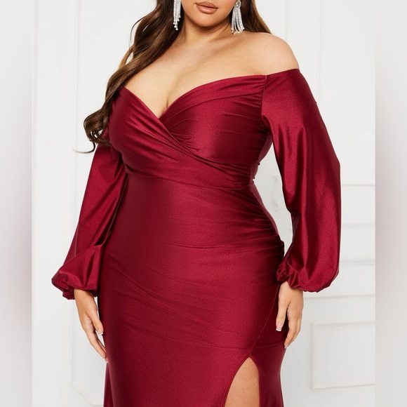 Denise Off Shoulder Maxi Wine Dress - Picture 2 of 9